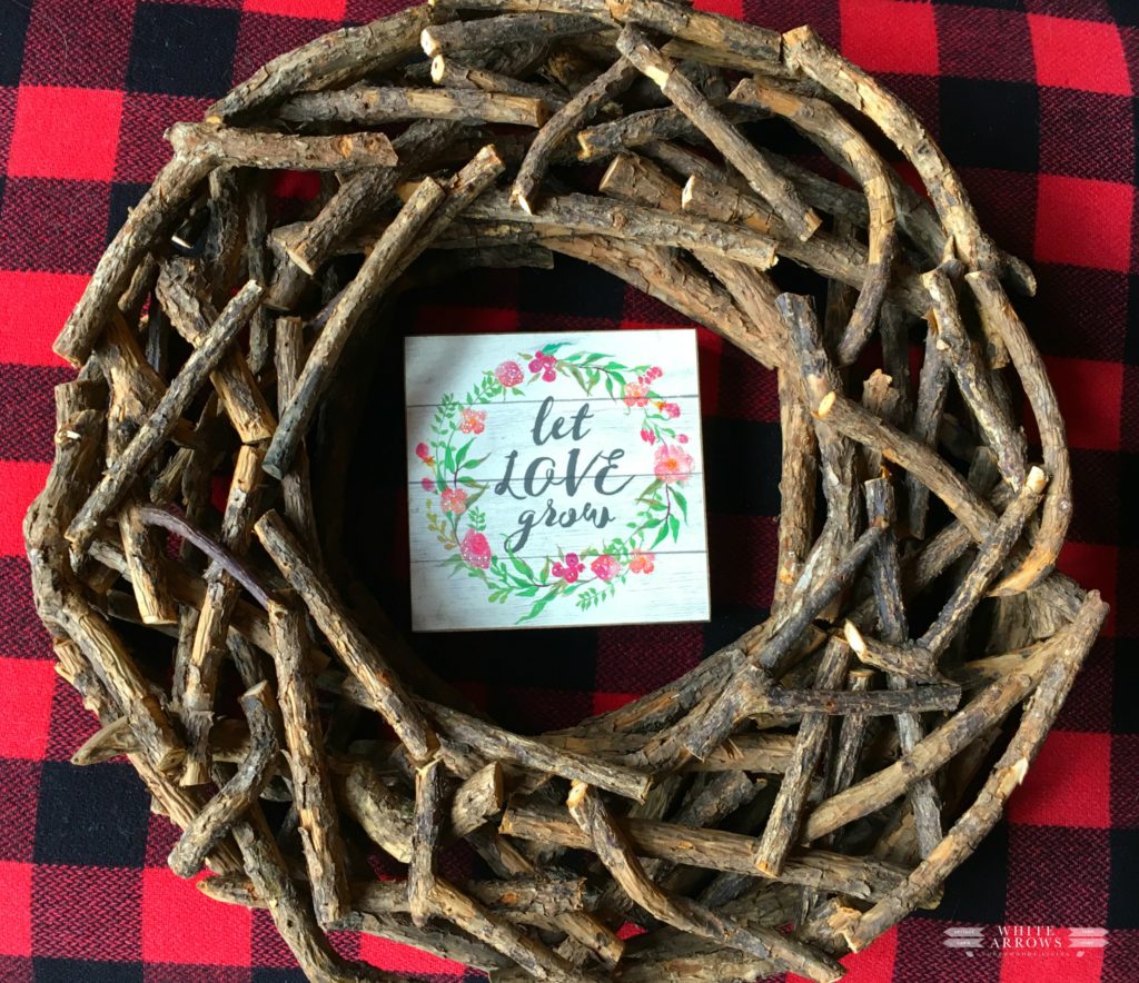 buffalo plaid, wooden wreath, rustic, mini sign, mother's day, gift idea