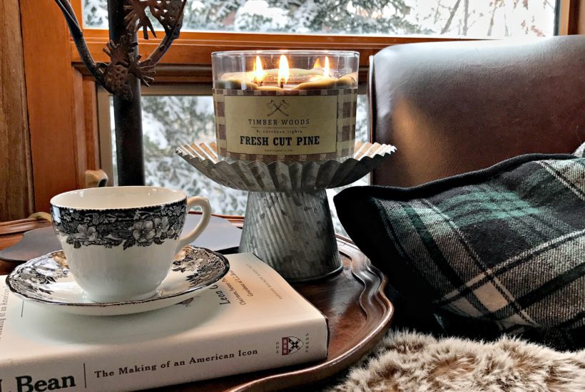 cozy cabin, Northern Lights candle, log cabin, cottage