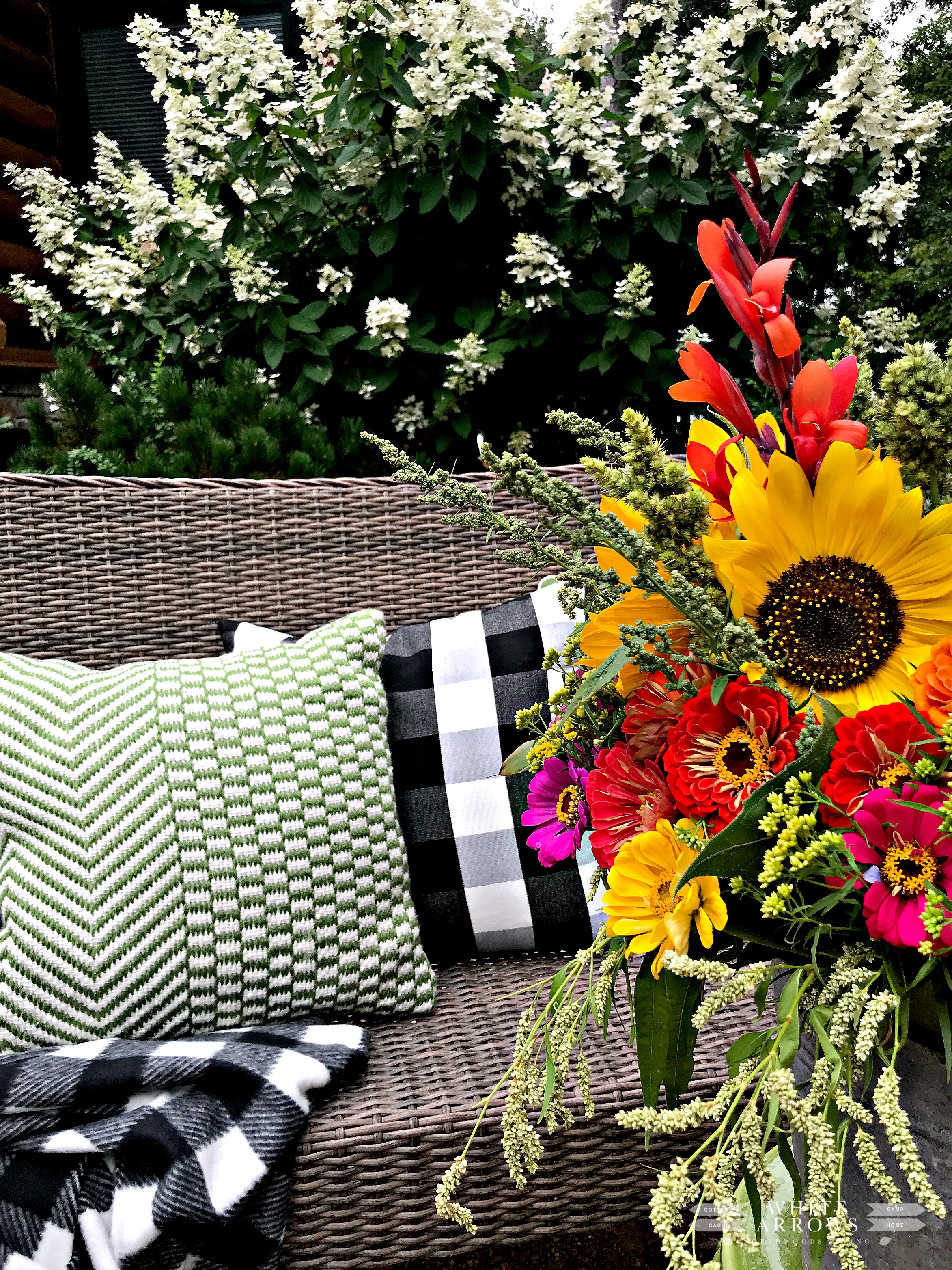 cabin, buffalo plaid, summer to fall decor, summer decor, autumn decor, Summer to Fall Porch Decor, farmer's market flowers