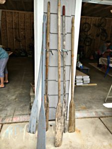 Paddle Decorating, Painted Paddles, Painted Oars, Decorative Oars, antique paddles