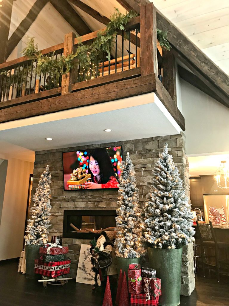 christmas-grand-getaway-manitowish-waters-lake-house