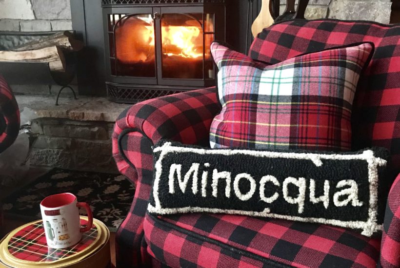 minocqua-buffalo-plaid-cozy-cabin