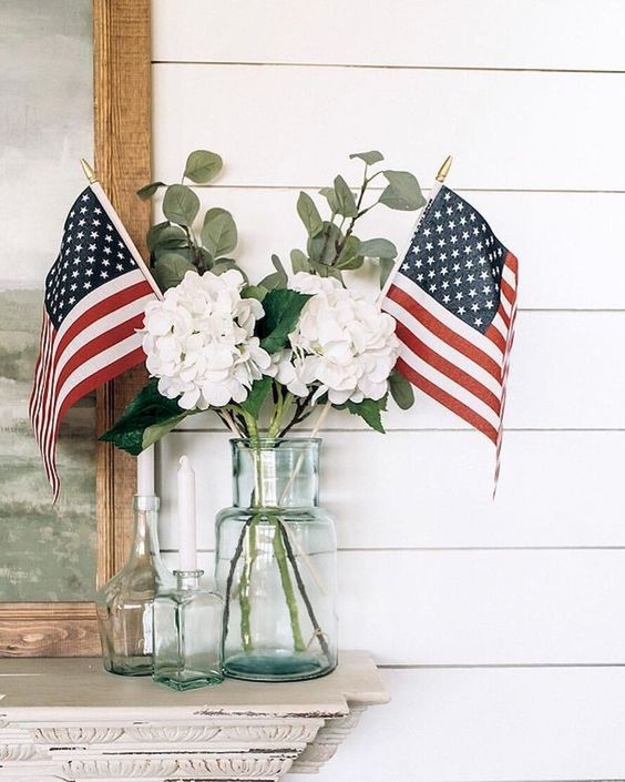 memorial-day-fourth-of-july-4th-decor-patriotic-hydrangeas-american-flag