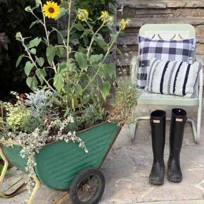 Decorating with Sunflowers From Late Summer Into Fall