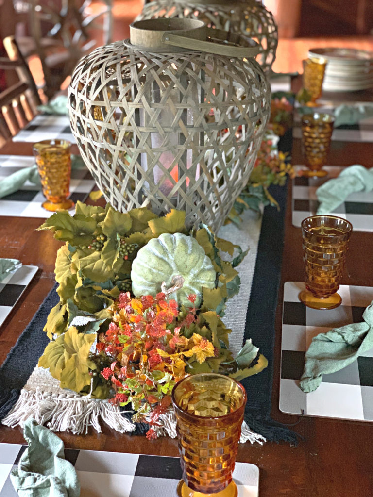 Fall Table Floral and Pumpkin Runner