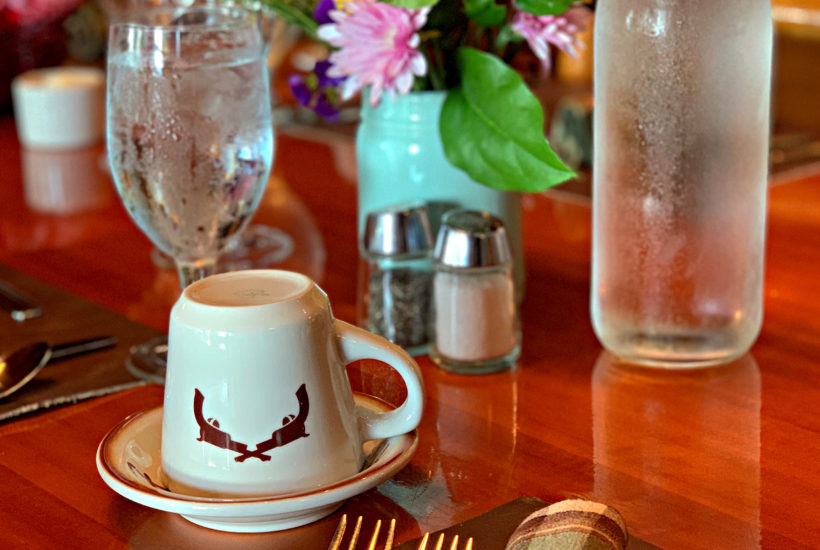 rustic breakfast pacesetting