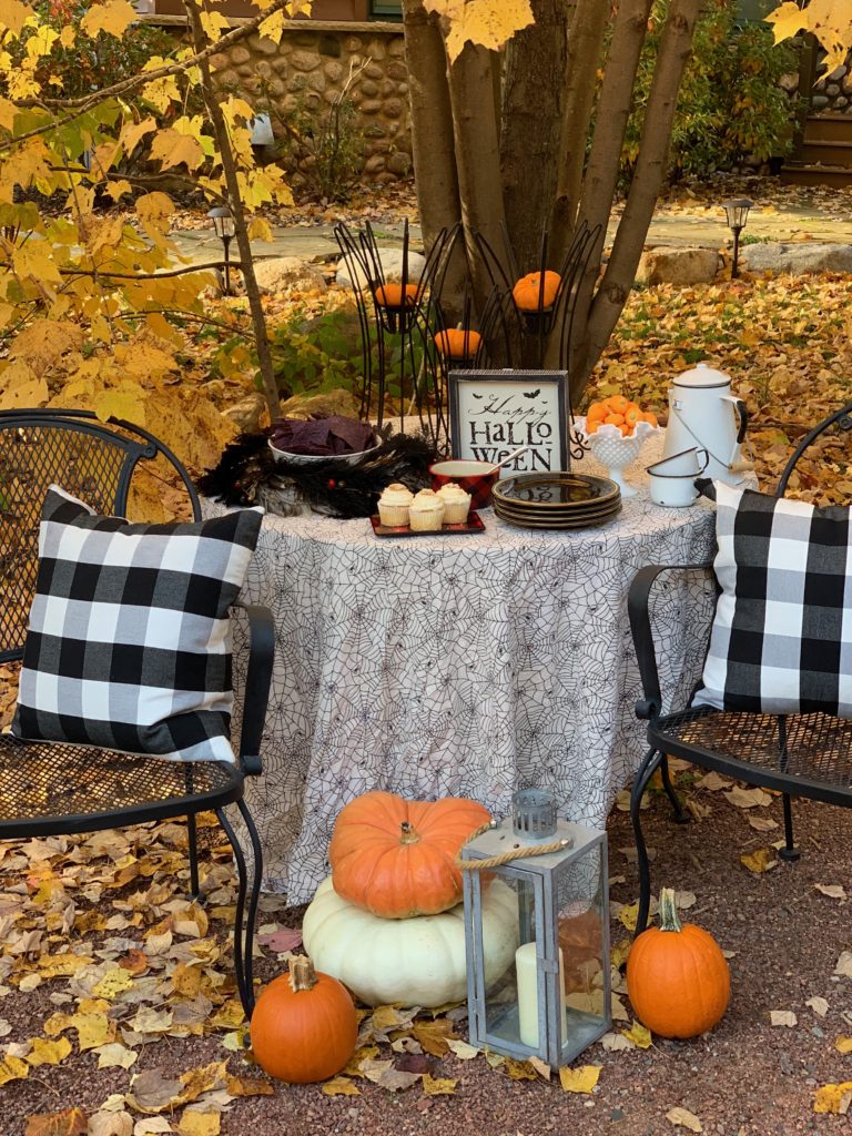 Halloween Table in the Northwoods