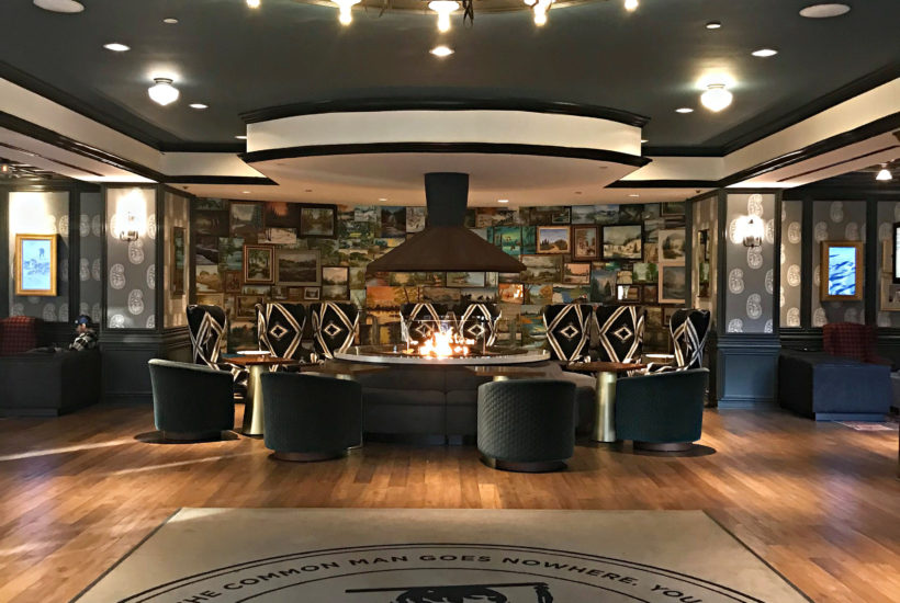 entrance Graduate Hotel Minneapolis