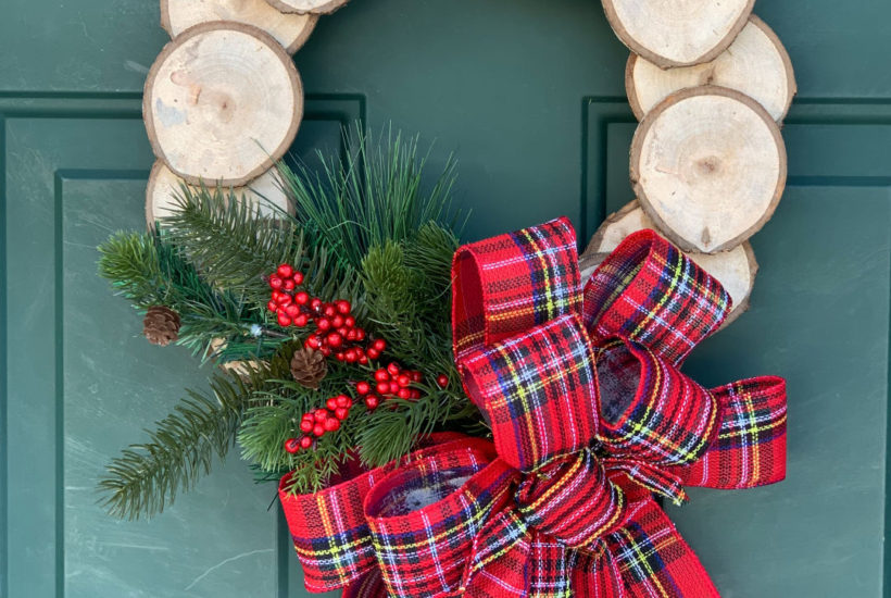 Christmas Wreath Wood Chips and Bow