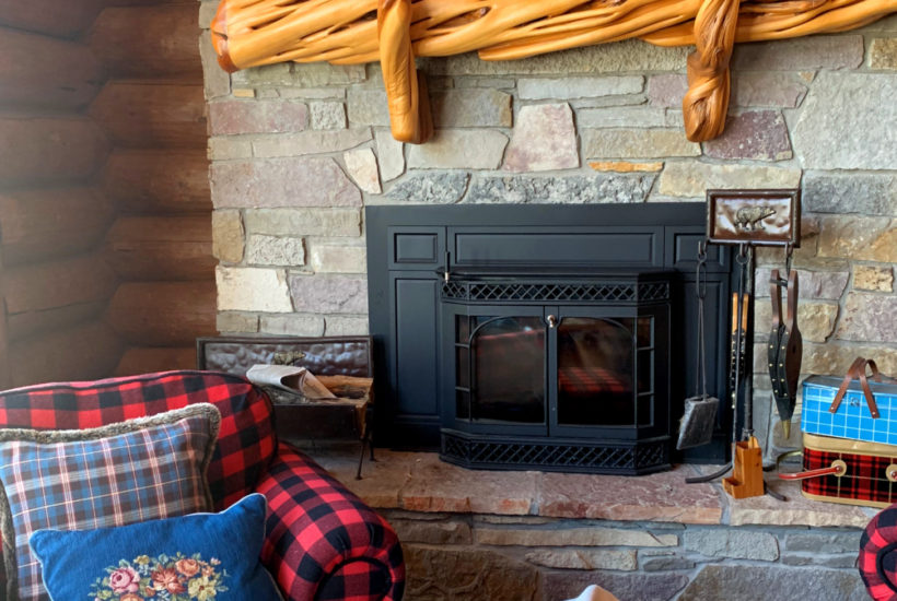 Cabin Spring Mantel Decor