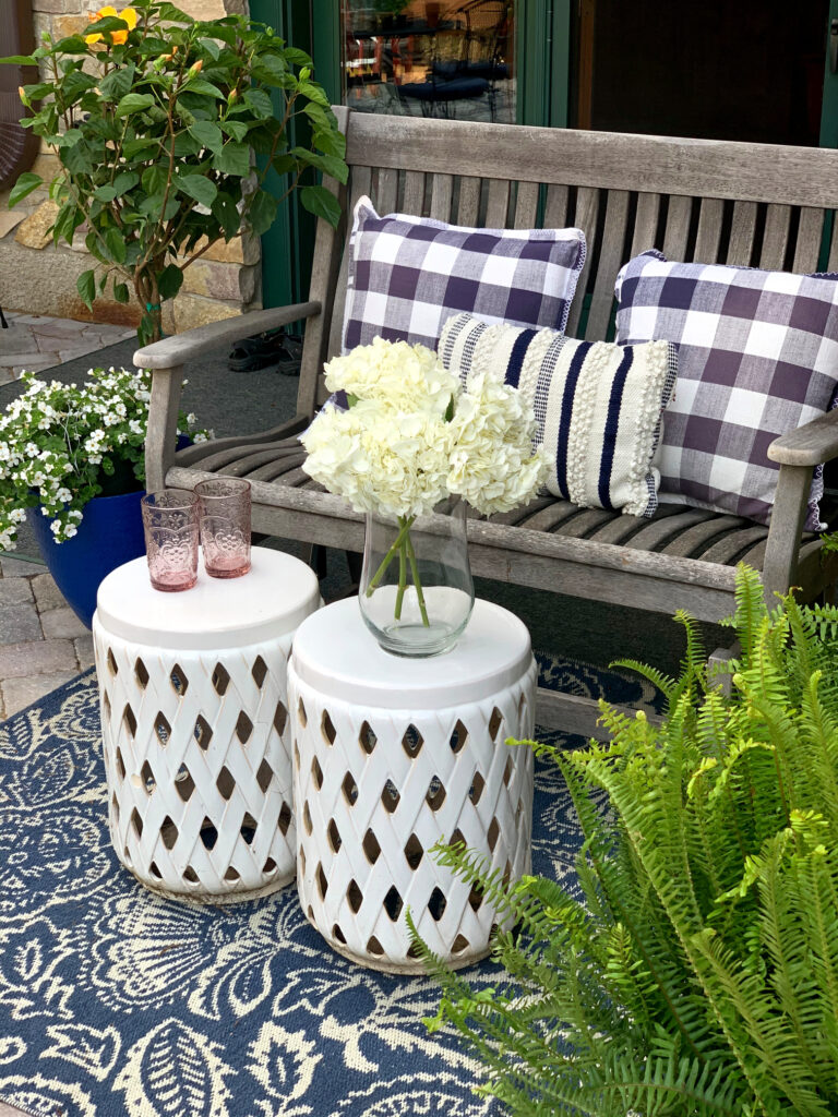 Summer-Porch-Garden-Stools