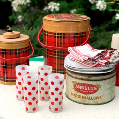 Thrifting With the Gals