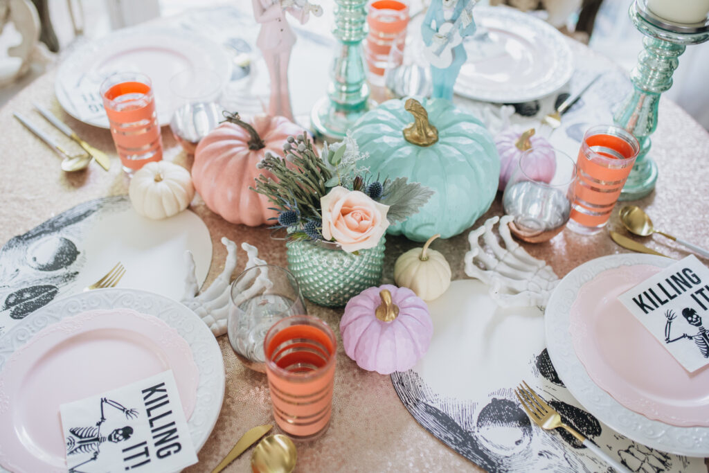 halloween pastel table