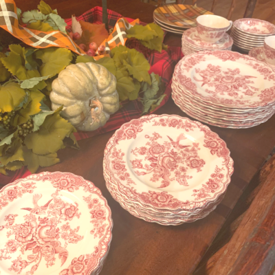 Thanksgiving Table and Recipes with Cranberries