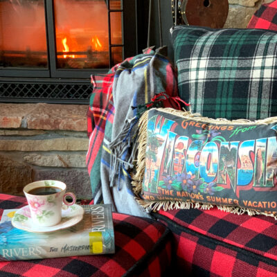 This Month’s Books to Read: Fireside Book Club No. 51