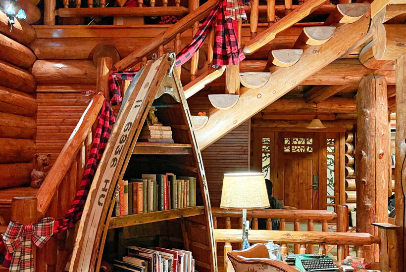 Christmas stair bunting in cabin