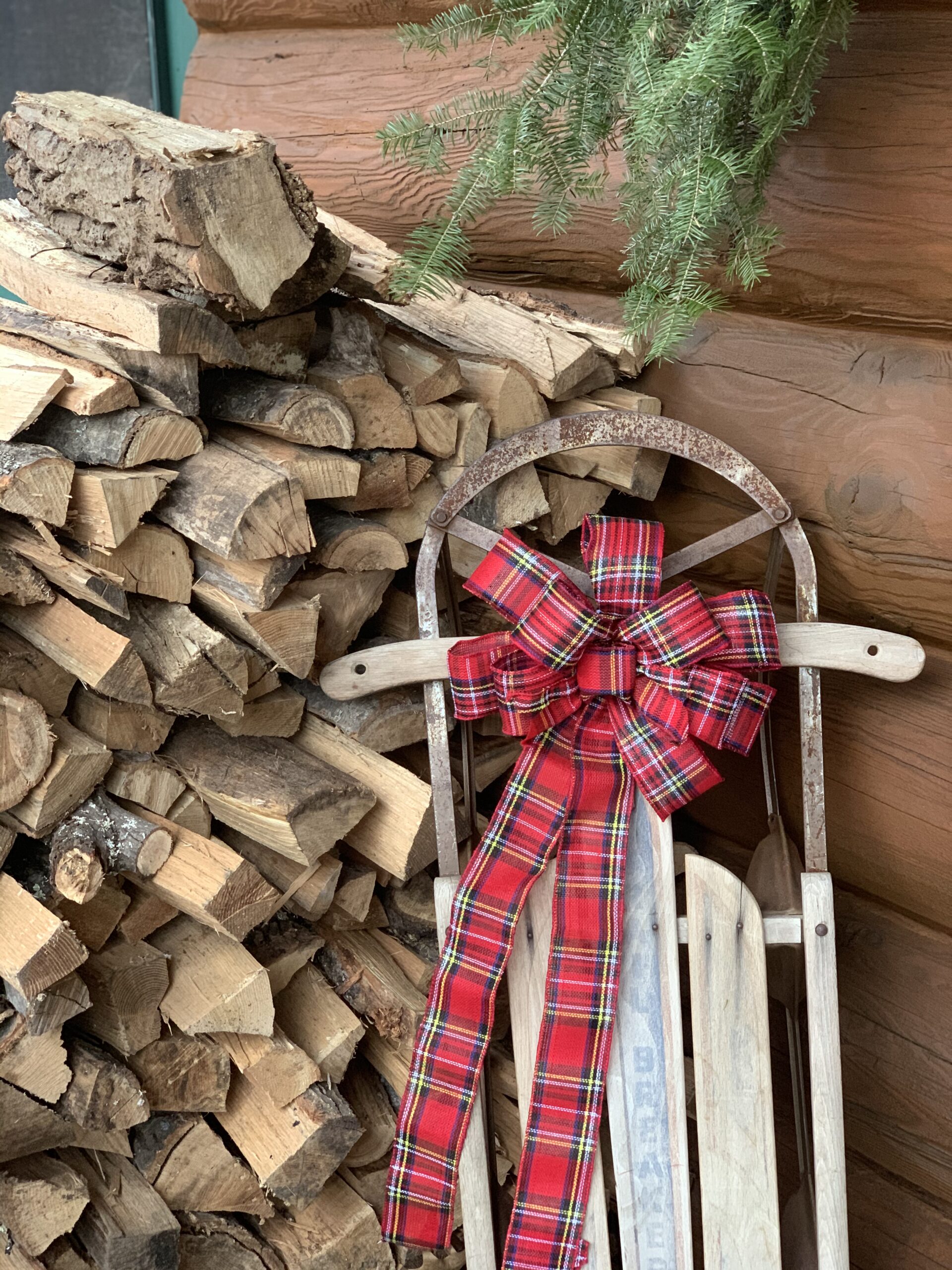 Simple Christmas Porch Decor