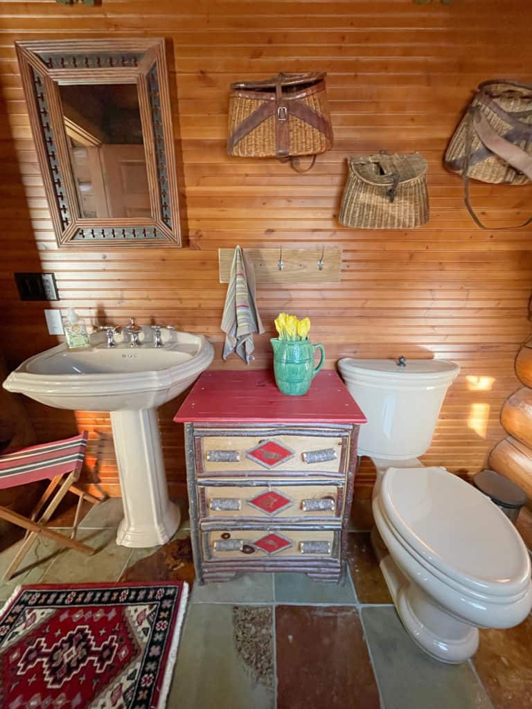 Cabin Bath Accessories & Rustic Bathroom Decor - Fishing Decor