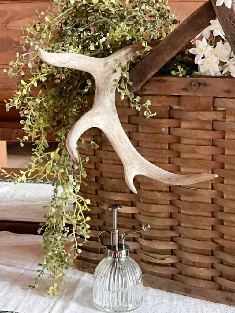 Rustic Basket Summer Decor