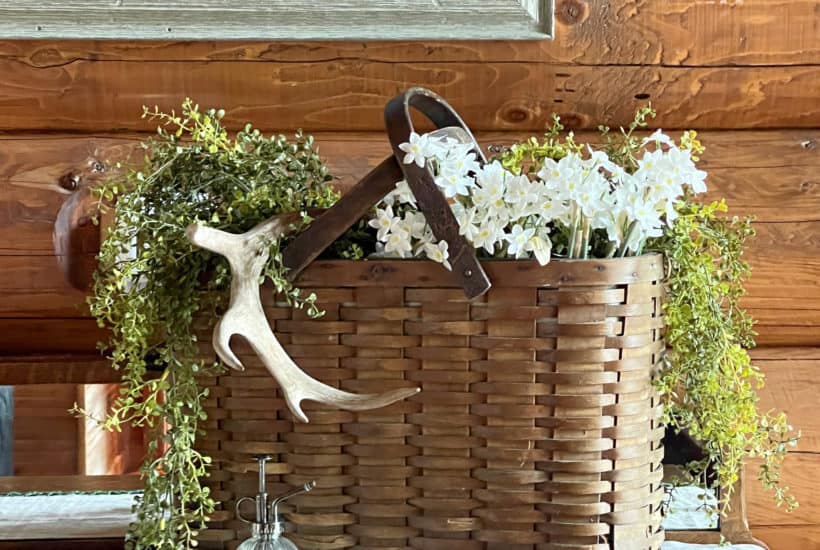 Rustic Basket Summer Decor