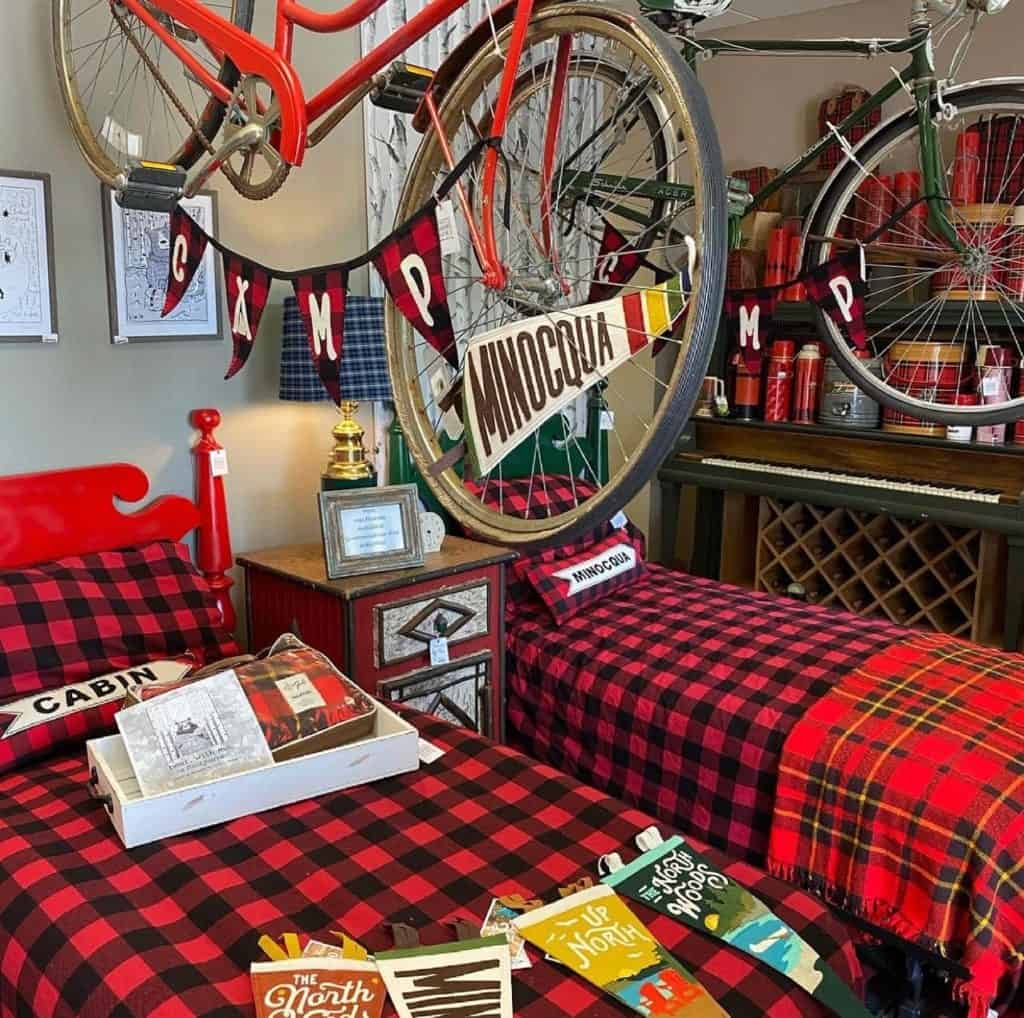 White Arrows Home The Shop