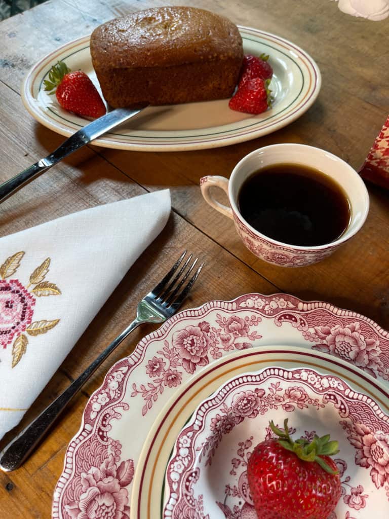 Summer Sunroom Table with strawberrys and coffee