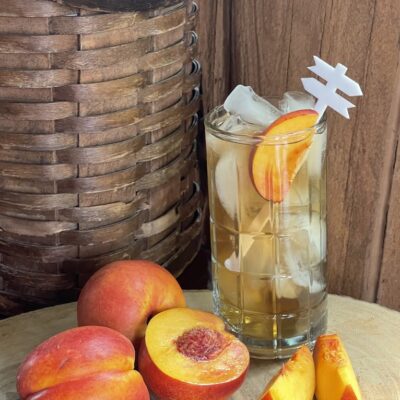 Amazing Summer Cocktails: Peach Bourbon Arnold Palmer