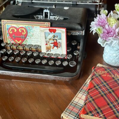 Beautiful Valentine’s Decor Inspiration