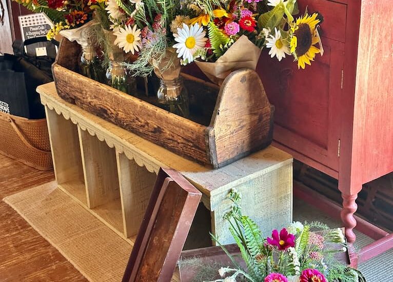 Fresh Cut Flowers at White Arrows Home