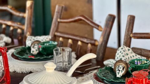 Cozy Cabin Christmas Tablescape